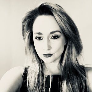 Meet your Posher, Natasha